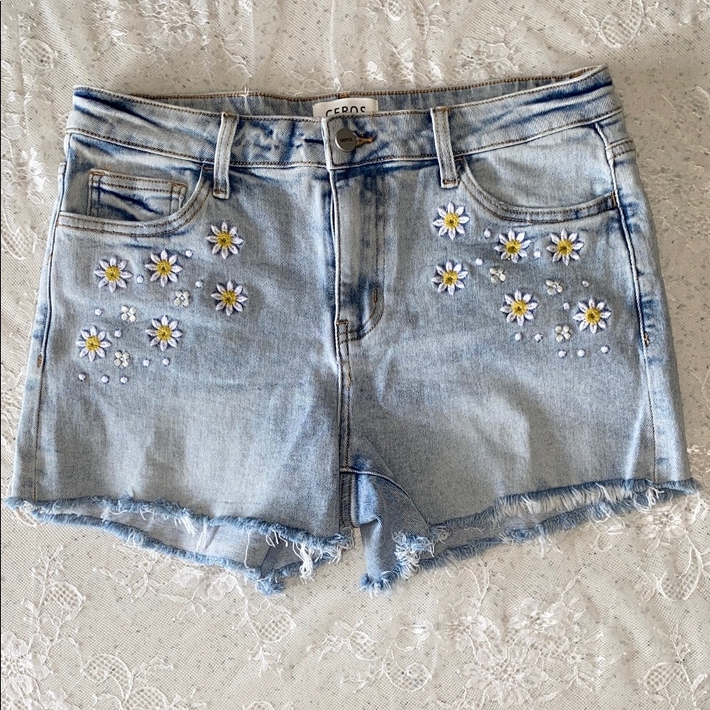 Ceros Boot Barn Denim Shorts with Floral Embroidery
